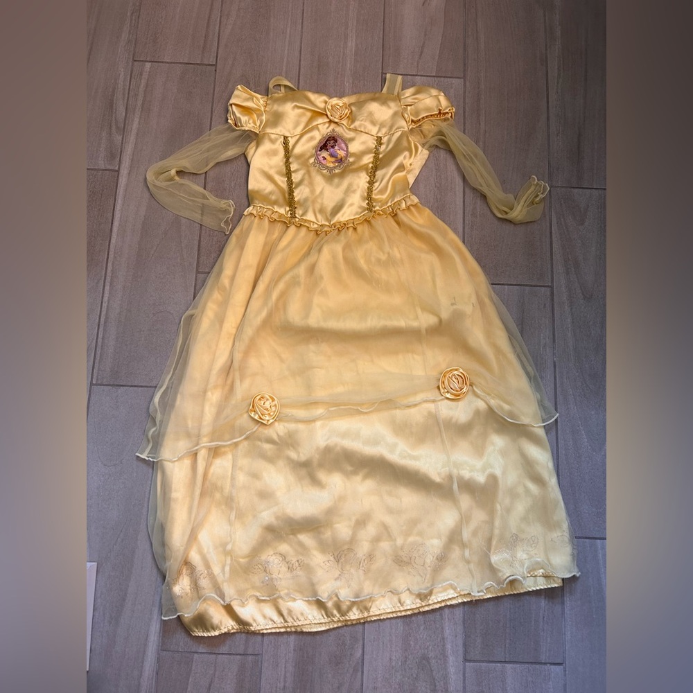 Girls Disney store belle princess ball gown size 7/8